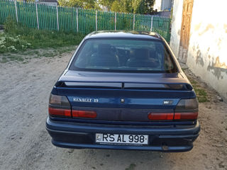 Renault 19 foto 4