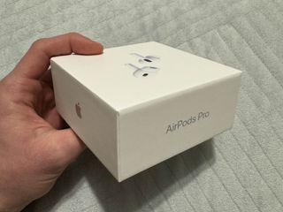 Vand AirPods Pro Gen 2 (USB-C) Fake foto 1