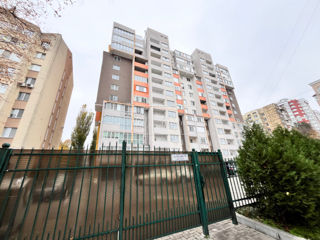 Apartament cu 2 camere, 85 m², Botanica, Chișinău foto 12