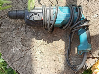 Перфоратор Makita HR2450, 3-х режимный / 780 watt, оригинальный foto 4