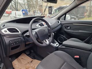 Renault Grand Scenic foto 7