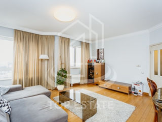 Apartament cu 2 camere, 106 m², Centru, Chișinău foto 3
