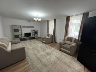 Apartament cu 3 camere, 125 m², Centru, Codru, Chișinău mun.