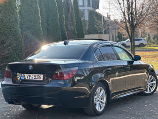 BMW 5 Series foto 7