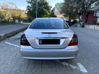 Mercedes E-Class foto 5