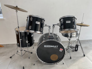 Black Beat Roland Yamaha foto 1