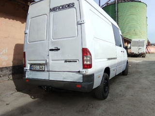 Mercedes Sprinter foto 2