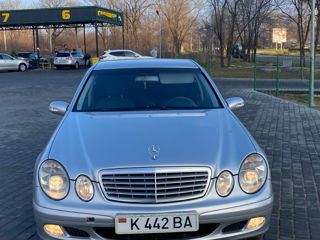 Mercedes E-Class