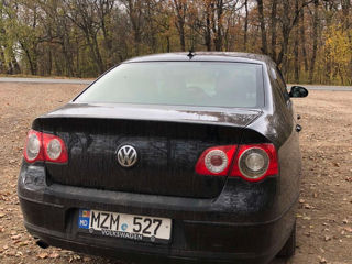 Volkswagen Passat foto 4