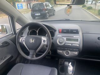 Honda Jazz foto 5