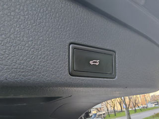 Volkswagen Touareg foto 15