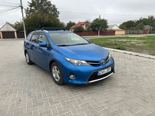 Toyota Auris foto 3