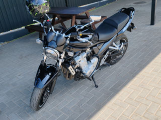 Suzuki Bandit foto 2