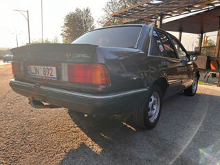 Opel Rekord foto 3