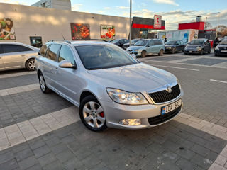 Skoda Octavia foto 2