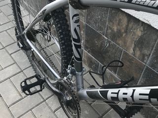 Bicicleta MTB 29' frane pe disc amortizator fata foto 6
