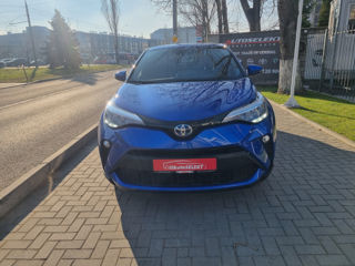 Toyota C-HR foto 2