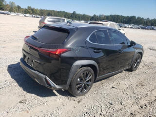 Lexus UX foto 4