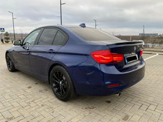 BMW 3 Series foto 4