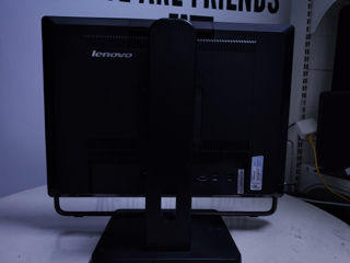 Моноблок Lenovo ThinkCentre M92z (All-in-One) foto 2