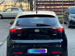 KIA Rio foto 2