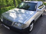 Mercedes C Class foto 8