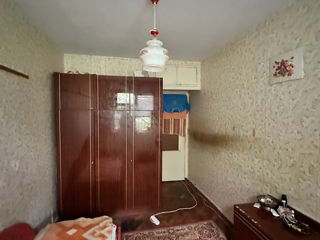 Apartament cu 2 camere, 43 m², Botanica, Chișinău foto 3