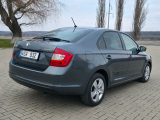 Skoda Rapid foto 4