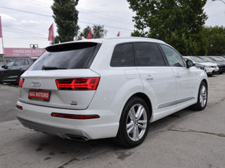 Audi Q7 foto 6