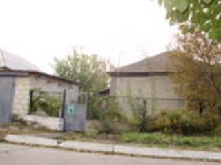 Продается дом в центре г. Рыбница ул Суворова 23. цена - 13000 $. Документы в порядке. foto 3