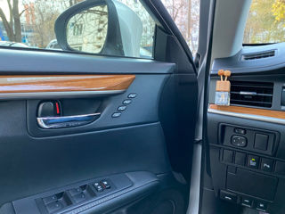 Lexus Es Series foto 8
