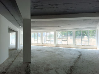 Spatiu Comercial 575 m2 parter prima linie Hypermarket Viaduct foto 10