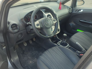 Opel Corsa foto 6