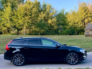 Volvo V60 foto 7