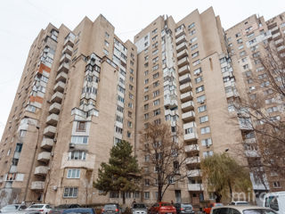 Apartament cu 1 cameră, 42 m², Centru, Chișinău foto 12