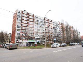 Apartament 2 camere, de mijloc, 46 mp, Poșta Veche, 31899 € foto 1