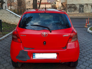 Toyota Yaris foto 5