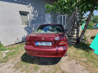 Mercedes C-Class foto 8