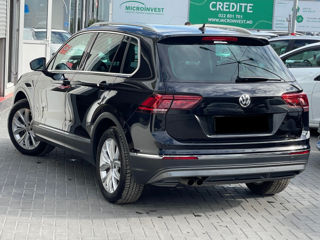 Volkswagen Tiguan foto 3