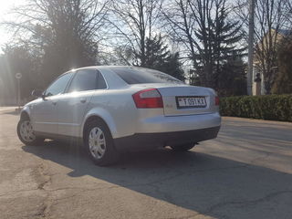 Audi A4 foto 2