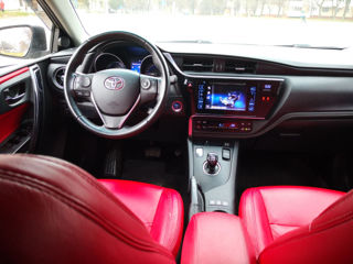 Toyota Auris foto 4