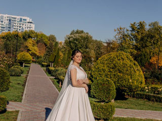 Продаю свадебное платье! foto 3