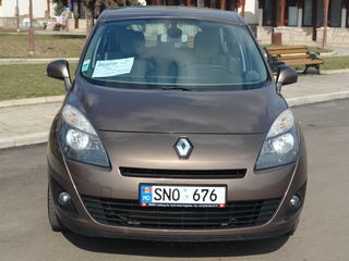 Renault Grand Scenic foto 10