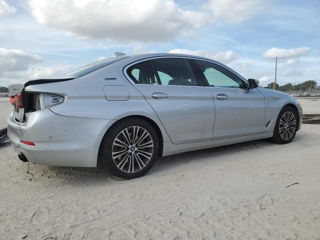 BMW 5 Series foto 3