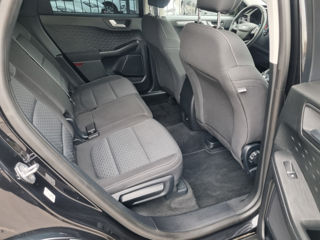 Ford Kuga foto 16