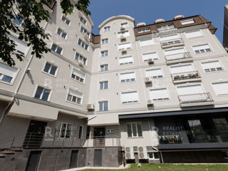 Apartament cu 3 camere, 122 m², Centru, Codru, Chișinău mun.