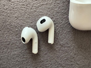 AirPods 3 originale foto 2