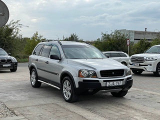 Volvo XC90 foto 1