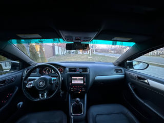 Volkswagen Jetta foto 10