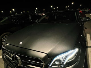 Mercedes E-Class foto 3